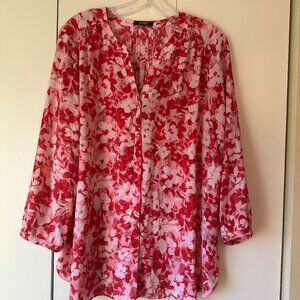 NYDJ Long sleeve blouse, pretty colors of pink and red, career or casual XL